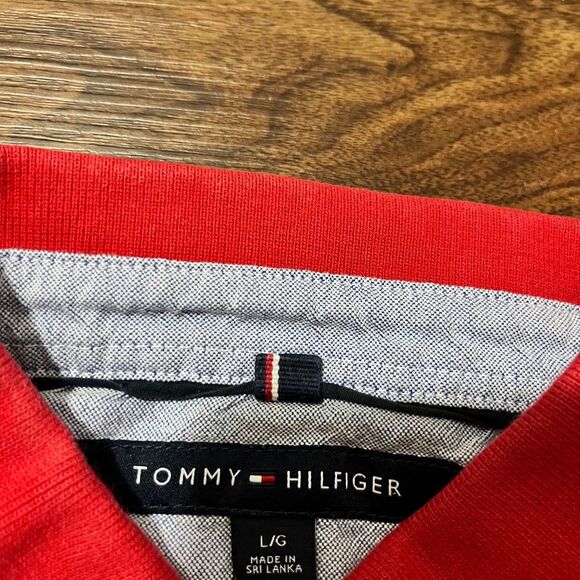 Tommy Hilfiger Polo Classic Fit Men's Short Sleeve Shirt Red Size Large - Picture 3 of 6